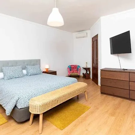 Nuvem Cristina Casa Com Piscina Privativa Obidos Olho Marinho
